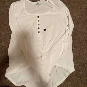 White Hollister shirt